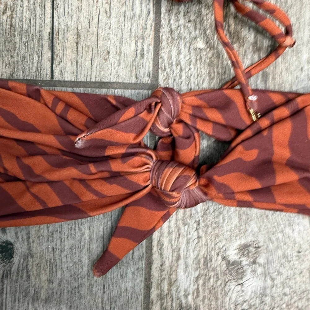 Skatie x Rocky Barnes 'Lyndi' Bikini Top in BEACHWOOD